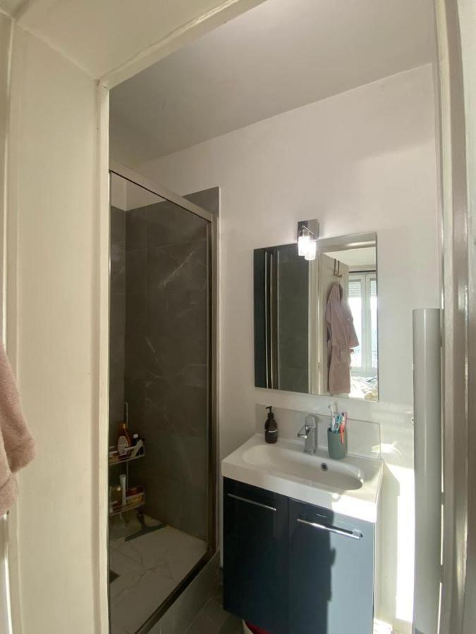 Appartement Ensoleille, Central Et Tout Equipe Avec Vue Tour Eiffel Et Pantheon Paříž Exteriér fotografie